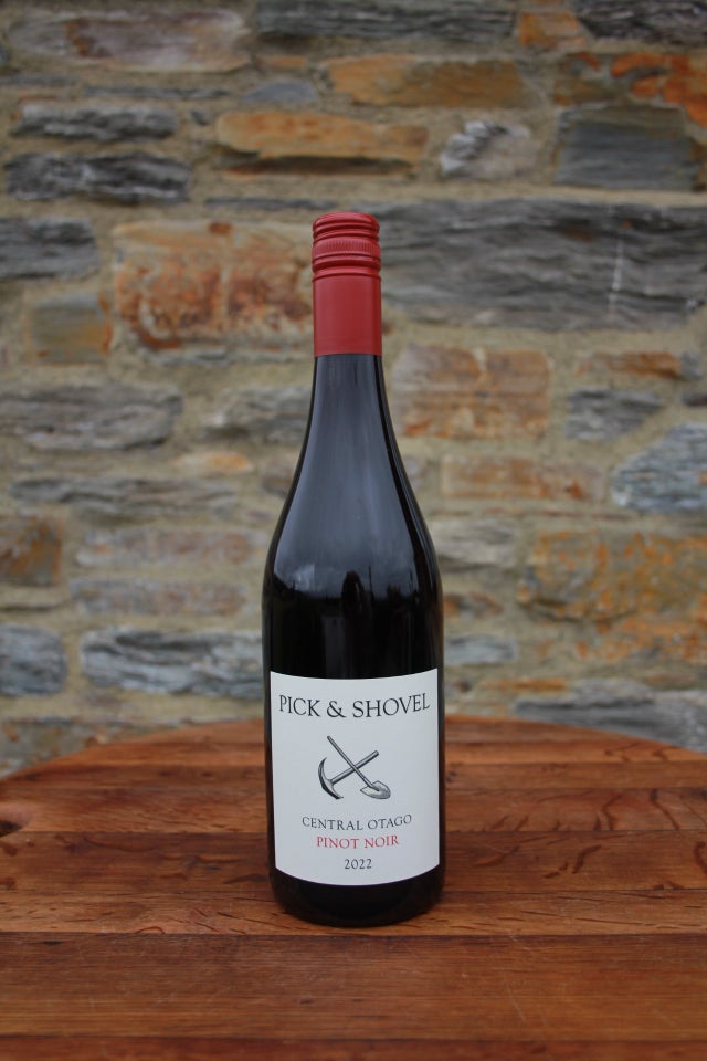 Pick & Shovel Pinot Noir 2022