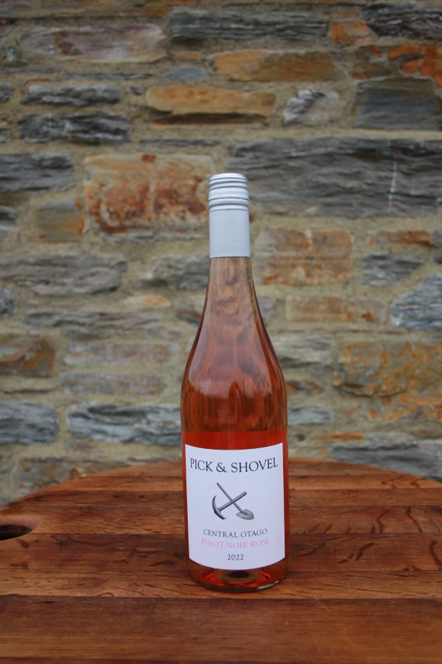 Mixed 6 Pack of Pick & Shovel Pinot Gris and Pinot Noir Rose